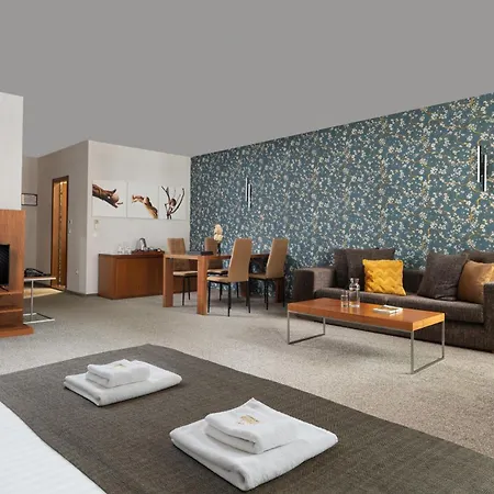 Boutique Uniqato バンスコ