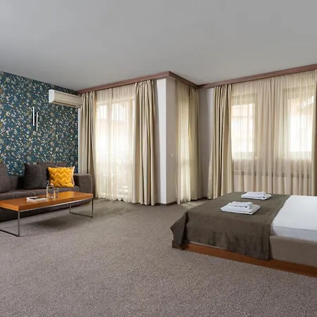 Boutique Uniqato Hotel