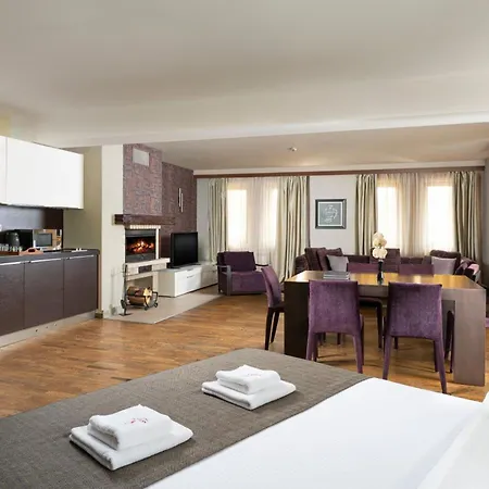 Otel Boutique Uniqato 3*