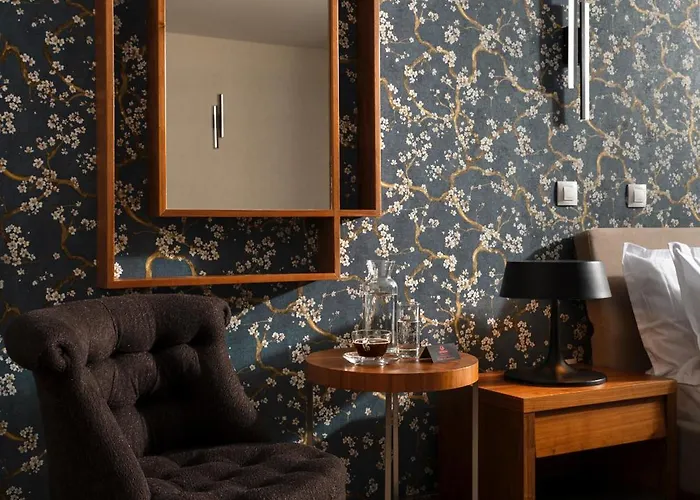 ホテル Boutique Uniqato 3*